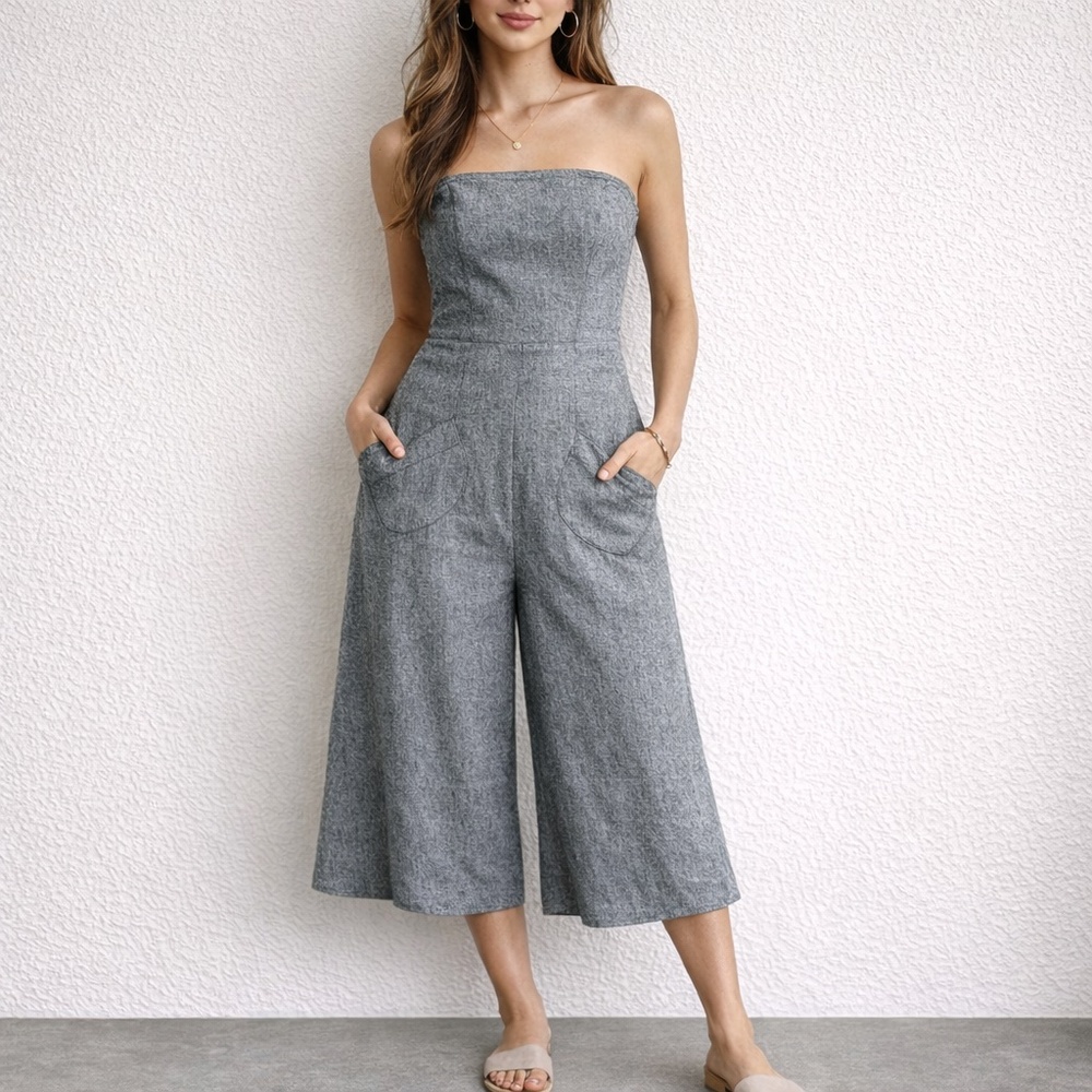 Forever 21 Strapless Wide Leg Jumpsuit Gray Tweed Cropped Romper Small